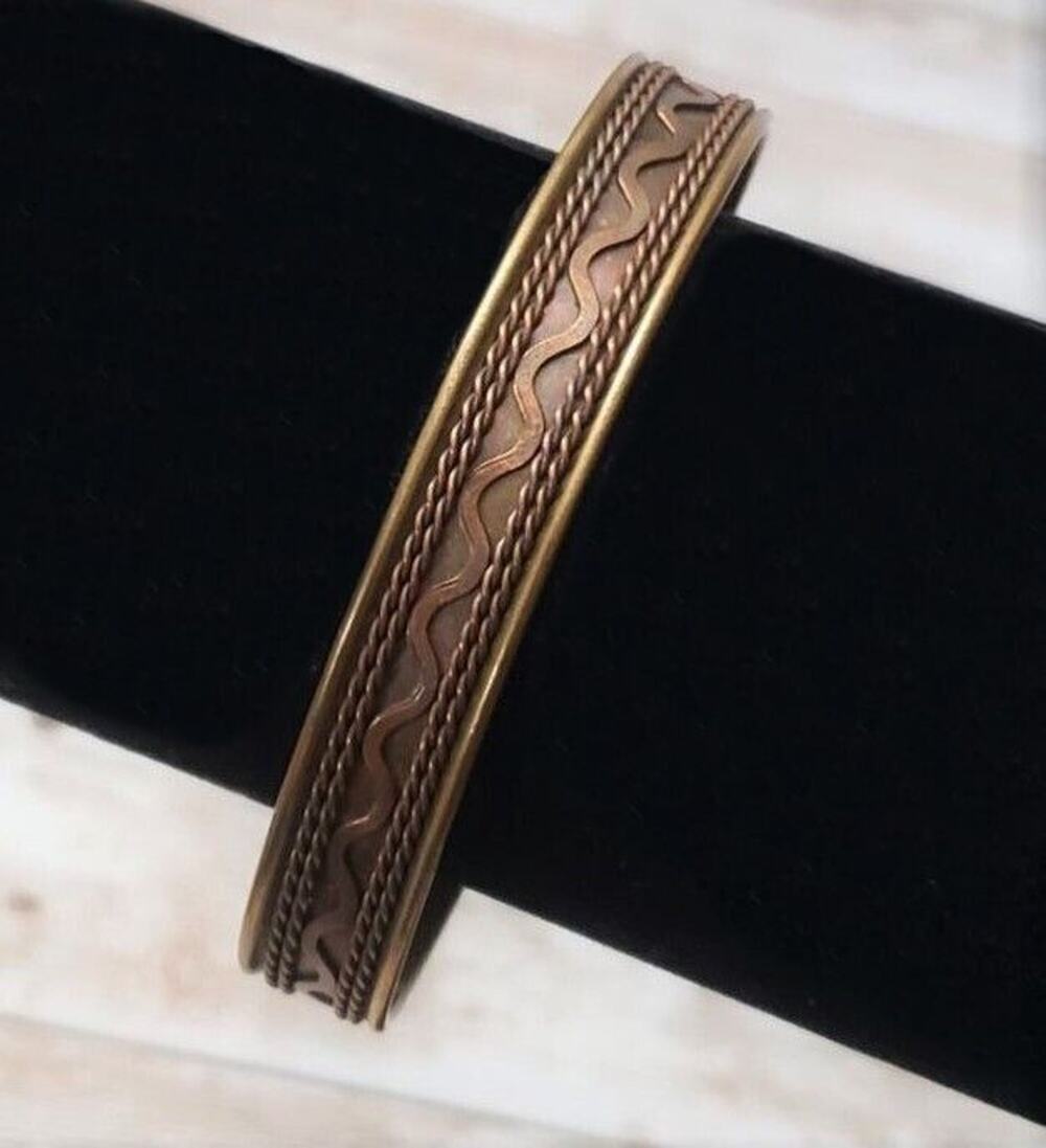 Vintage Bracelet / Bangle Wave Design